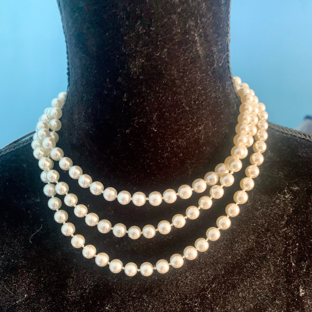 Vintage 3 Strand Faux Pearl Necklace Field Manor NOS Classic Old Money